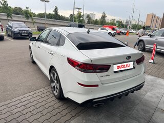 2020 Kia Optima IV Рестайлинг, белый, 1750000 рублей, вид 5