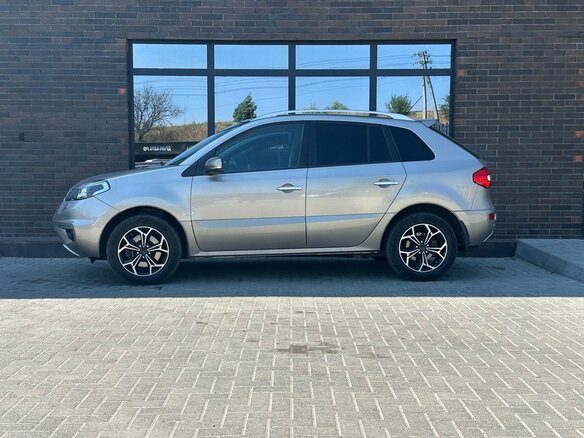 2012 Renault Koleos I Рестайлинг, бежевый - вид 1