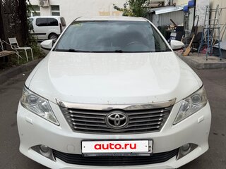 2012 Toyota Camry VII (XV50), белый, 1650000 рублей, вид 1