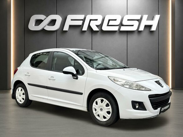 2009 Peugeot 207 I Рестайлинг, белый, 449000 рублей
