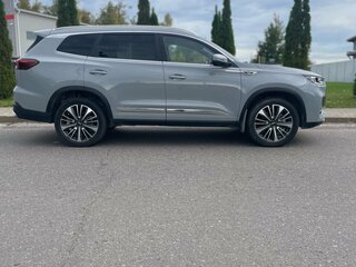 2023 Chery Tiggo 8 Pro Max I Рестайлинг, серый, 2500000 рублей, вид 3