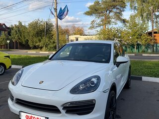 2014 Porsche Cayenne S II (958), белый, 3350000 рублей, вид 2