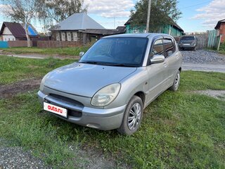 1999 Toyota Duet, серебристый, 220000 рублей, вид 2