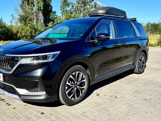 2021 Kia Carnival IV, чёрный, 3950000 рублей, вид 3