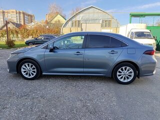 2021 Toyota Corolla XII (E210), серый, 2050000 рублей, вид 3