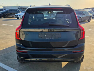2026 Volvo XC90 B6 II Рестайлинг 2, чёрный, 10532097 рублей, вид 4