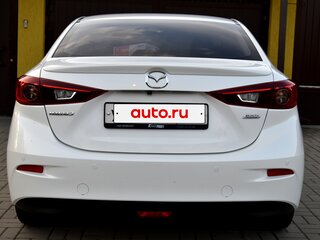 2018 Mazda 3 III (BM) Рестайлинг, белый, 1995000 рублей, вид 5