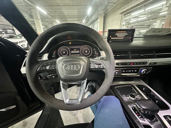 2018 Audi Q7 II (4M), чёрный, 3320000 рублей - вид 6