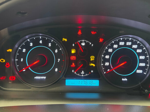 2012 Chevrolet Captiva I Рестайлинг, белый, 1075000 рублей - вид 15