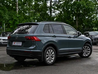 2020 Volkswagen Tiguan II, серый, 2015000 рублей, вид 2