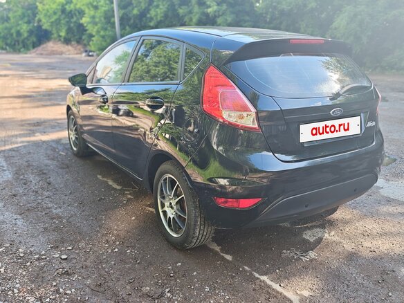 2016 Ford Fiesta Mk6 Рестайлинг, чёрный, 619000 рублей - вид 11