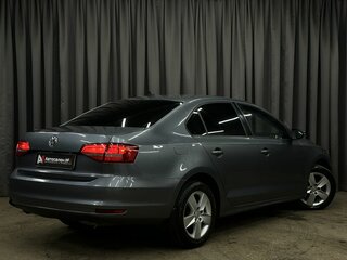 2015 Volkswagen Jetta VI Рестайлинг, серый, 829777 рублей, вид 4