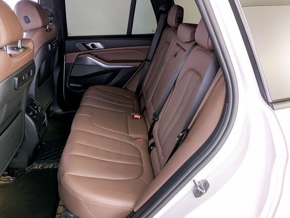 2021 BMW X5 30d IV (G05/G18), белый, 6900000 рублей - вид 11