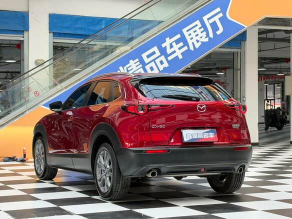2023 Mazda CX-30 I, красный, 1608000 рублей - вид 5