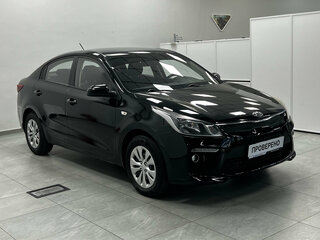 2017 Kia Rio IV, чёрный, 899000 рублей, вид 2