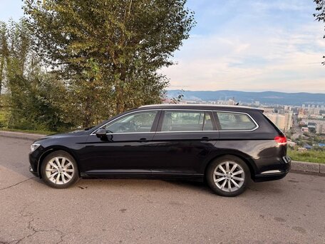 2015 Volkswagen Passat B8, чёрный, 1800000 рублей, вид 3