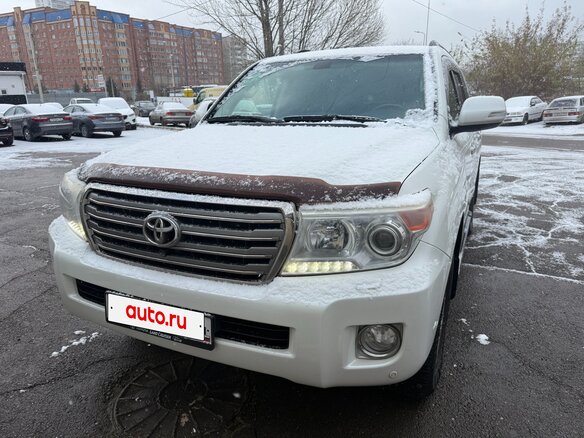 2012 Toyota Land Cruiser 200 Series Рестайлинг 1, белый, 3599000 рублей