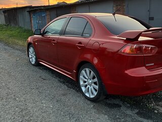 2008 Mitsubishi Lancer X, красный, 950000 рублей, вид 4