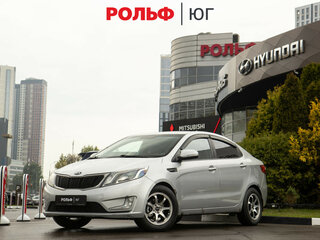 2013 Kia Rio 4-speed III, серебристый, 708000 рублей, вид 1