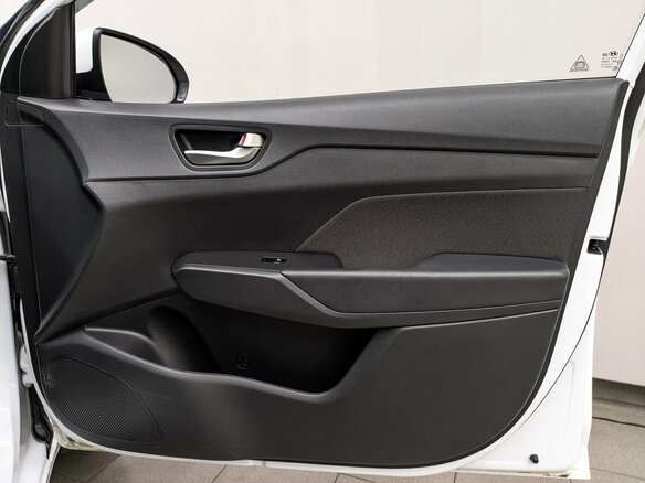 2019 Hyundai Solaris II, белый, 1502000 рублей - вид 22
