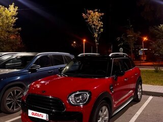 2020 Mini Countryman Cooper D II, красный, 3150000 рублей, вид 1