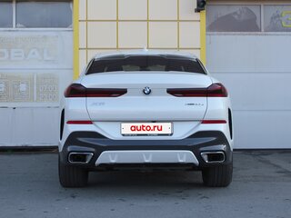 2020 BMW X6 30d III (G06), белый, 6795000 рублей, вид 5