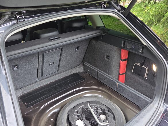 2015 Skoda Octavia Scout III (A7), чёрный - вид 19