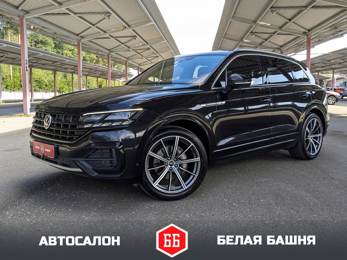 Открыть фотографии: Volkswagen Touareg III