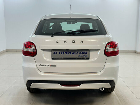 2026 Lada (ВАЗ) Granta I Рестайлинг, белый, 1220000 рублей, вид 3