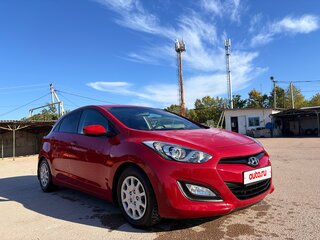 2012 Hyundai i30 II, красный, 980000 рублей, вид 3