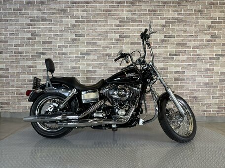 2012 Harley-Davidson Dyna Low Rider, чёрный, 850000 рублей, вид 1