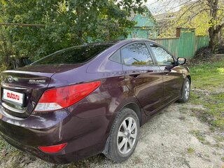 2013 Hyundai Solaris I, фиолетовый, 780000 рублей, вид 4