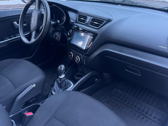 2012 Kia Rio 5-speed III, белый - вид 13