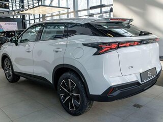 2026 Omoda C5 II, белый, 2375010 рублей, вид 5