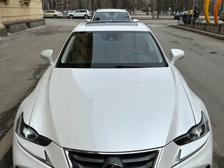 2018 Lexus IS 300 III Рестайлинг, белый, 2250000 рублей, вид 1