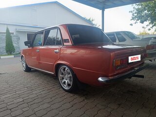 1980 Lada (ВАЗ) 21011, красный, 220000 рублей, вид 3