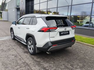 2020 Toyota RAV4 V (XA50), белый, 3150000 рублей, вид 4