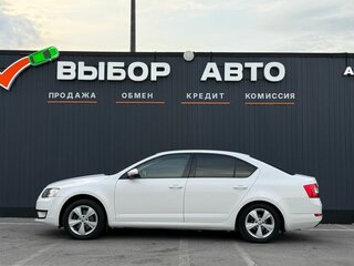 2013 Skoda Octavia III (A7), белый, 1229000 рублей, вид 4