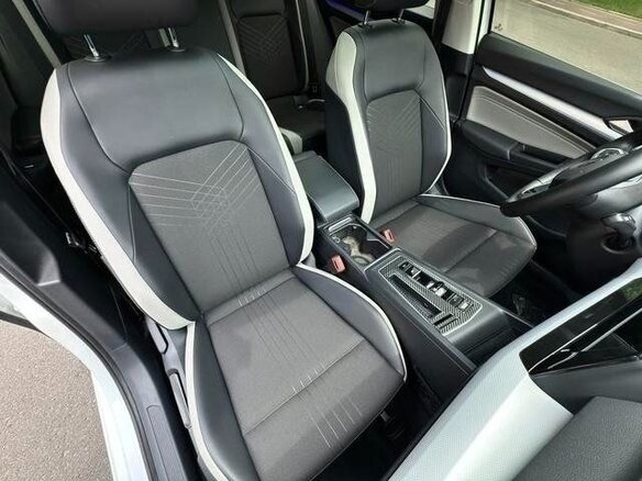 2022 Volkswagen Golf VIII, белый - вид 10