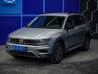 2019 Volkswagen Tiguan II, серебристый, 2650000 рублей, вид 2