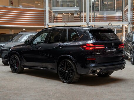 2025 BMW X5 30d IV (G05/G18) Рестайлинг, чёрный, 14790000 рублей, вид 4