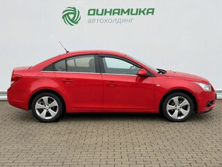 2012 Chevrolet Cruze I, красный, 620000 рублей, вид 4
