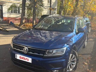 2020 Volkswagen Tiguan II, синий, 1850000 рублей, вид 1