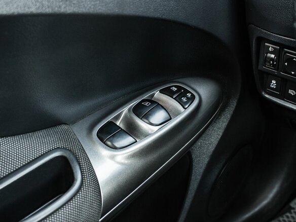 2011 Nissan Juke I, серебристый, 770000 рублей - вид 19