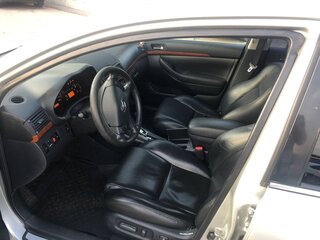 2007 Toyota Avensis II Рестайлинг, серый, 700000 рублей, вид 5