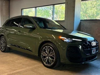 2026 Audi Q5 L III (GU), зелёный, 6185000 рублей, вид 2