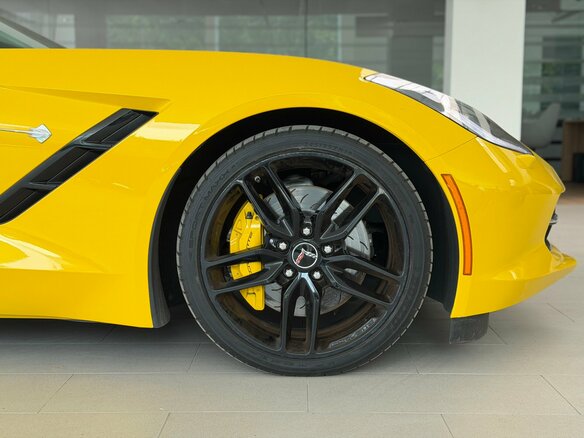 2014 Chevrolet Corvette Stingray C7, жёлтый, 6490000 рублей - вид 15