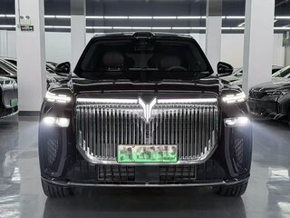 2026 Voyah Taishan, чёрный, 7740033 рублей, вид 2