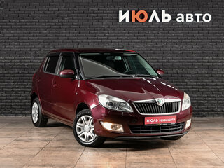 2011 Skoda Fabia II Рестайлинг, фиолетовый, 500000 рублей, вид 3
