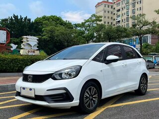 2023 Honda Fit IV Рестайлинг, белый, 1285005 рублей, вид 1